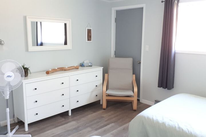 Room 28 of 118