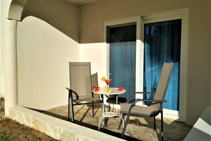 Terrace/Patio 30 of 80