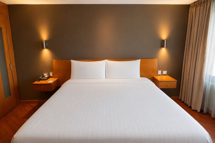 Photo of El Dorado Hotel