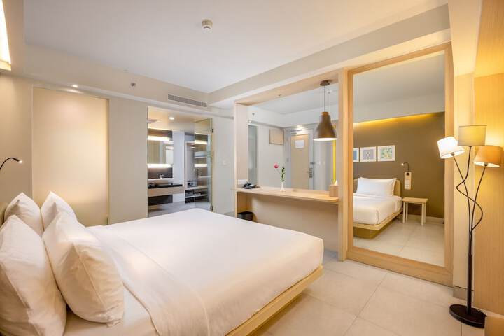 Room 14 of 63