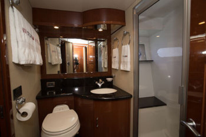 Room 12 of 282