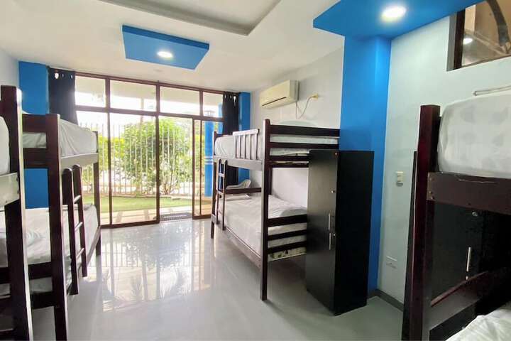 Room 30 of 111