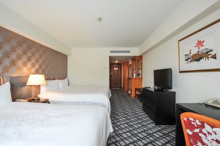 Room 14 of 101