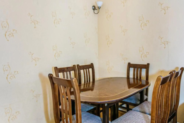 Dining 19 of 19