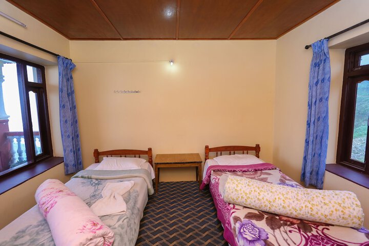 Room 15 of 42