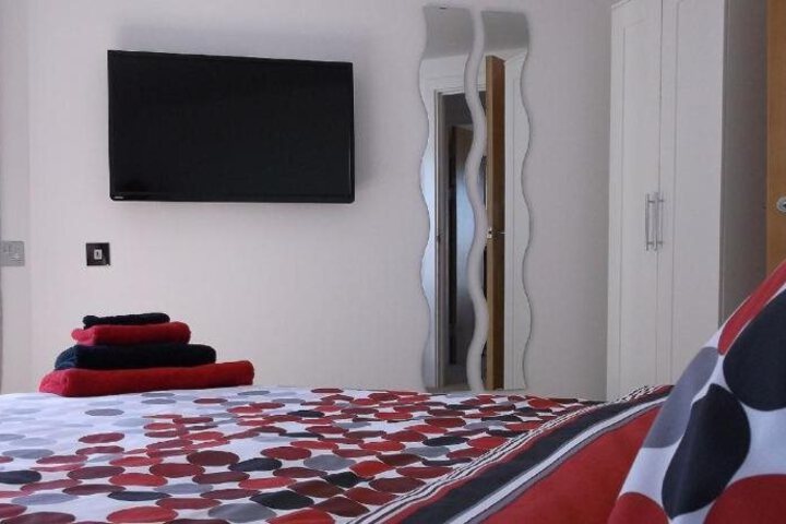Photo 4