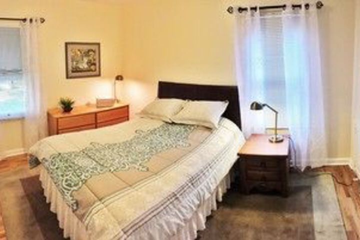 Room 12 of 22