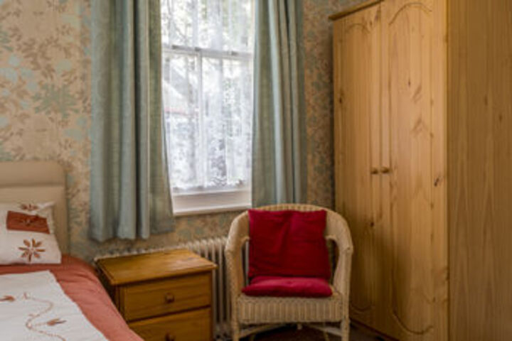 Room 25 of 88