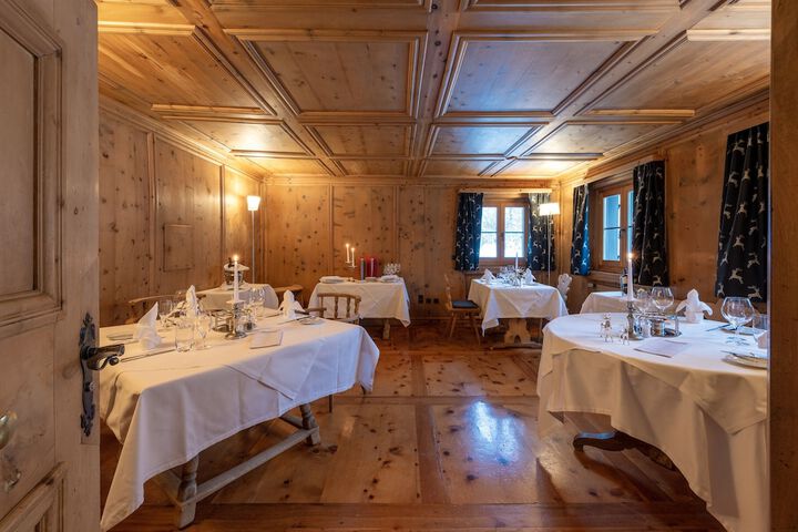 Dining 59 of 72