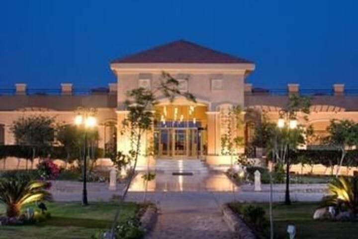 Hotel 14 of 37