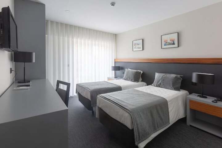 Room 15 of 29