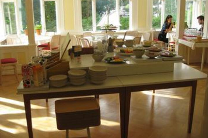 Breakfast/Coffee Service 3 of 12