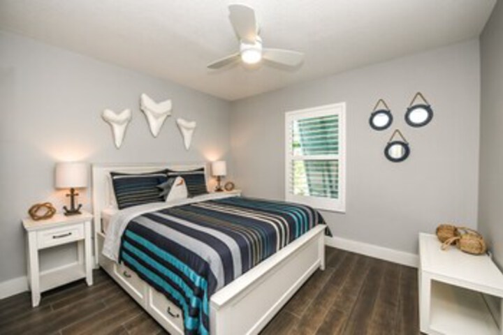 Room 25 of 25