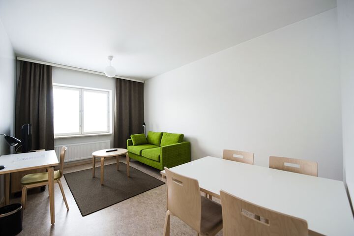 Room 78 of 141