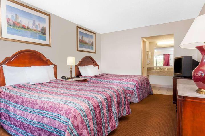 2 Double Beds (2 of 8)