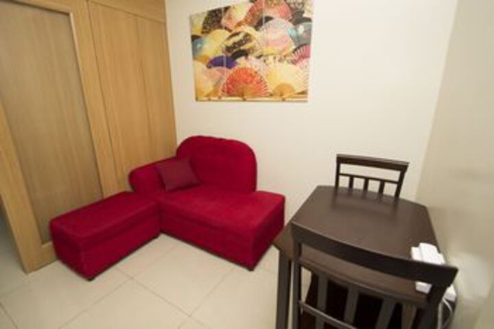 Room 48 of 68
