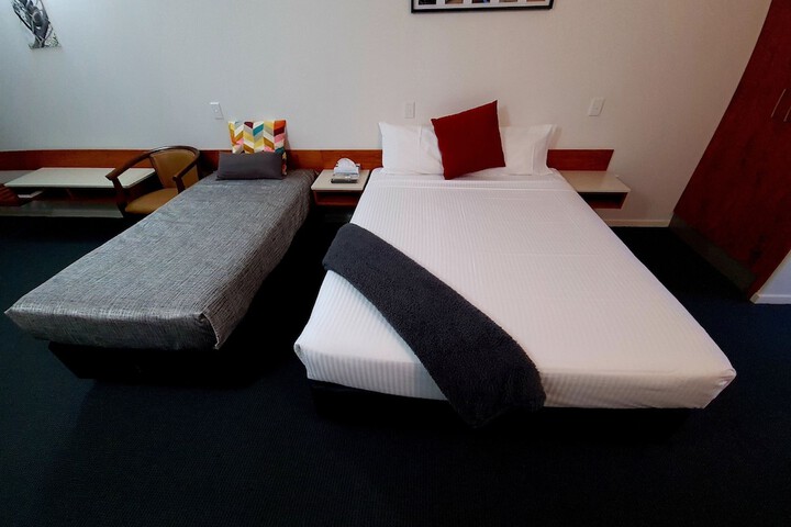 Room 5 of 31