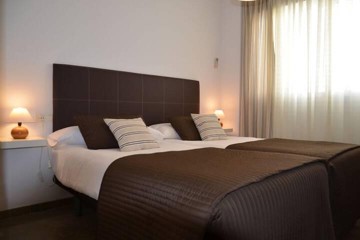 Room 5 of 36