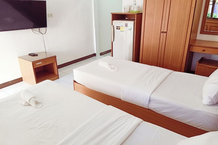 Room 3 of 29