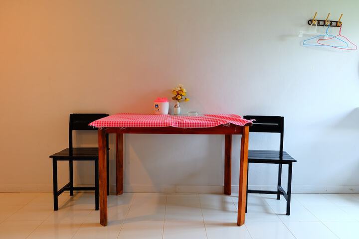 Room 16 of 34