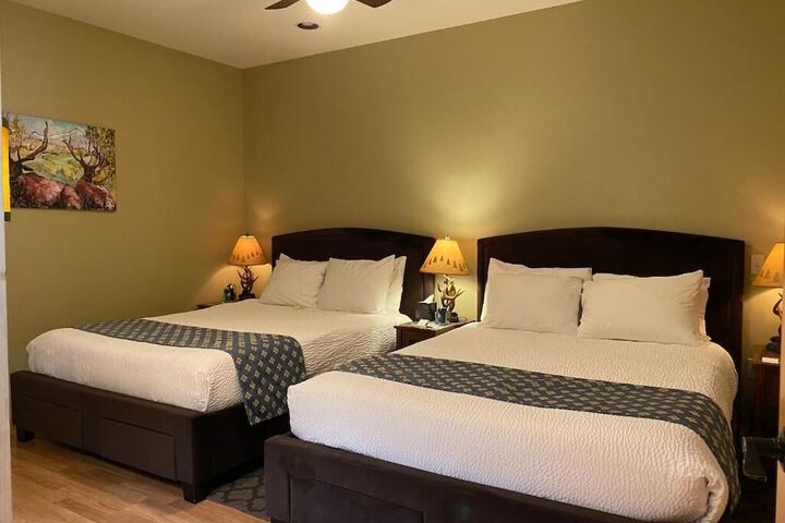 Room 3 of 78