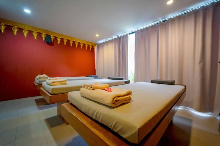 Room 95 of 130