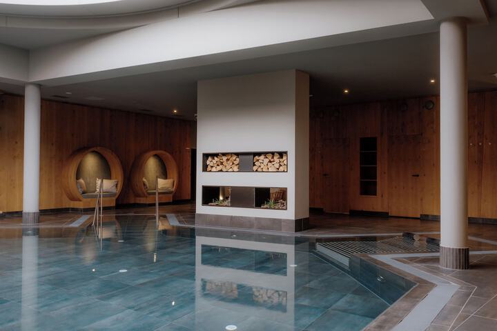 Spa 44 of 65