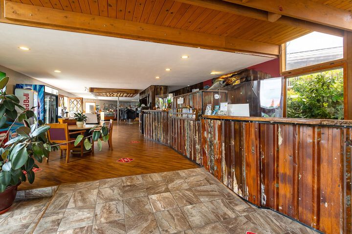 Hotel Interior 8 of 130