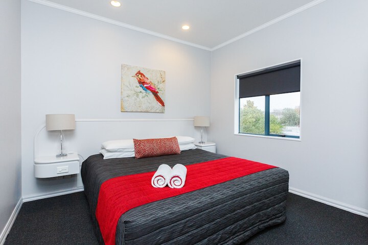 Room 19 of 115