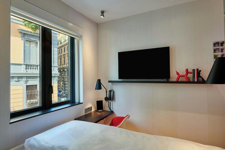 Room 31 di 70