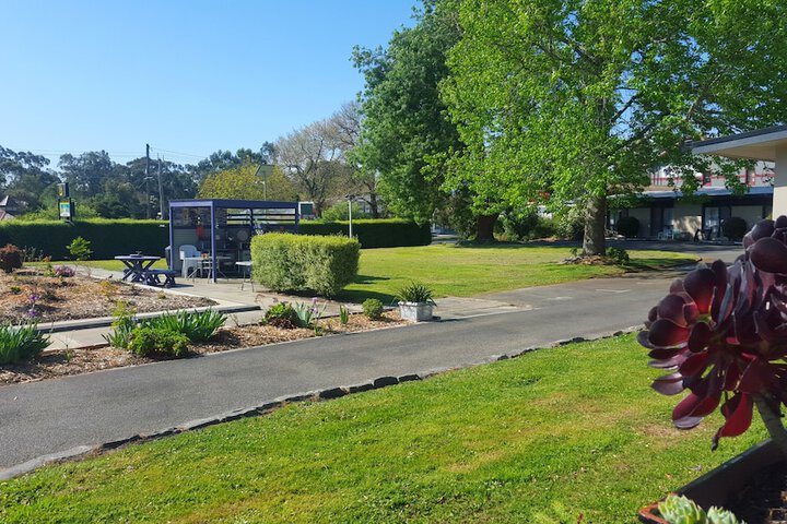 Property Grounds 39 of 65