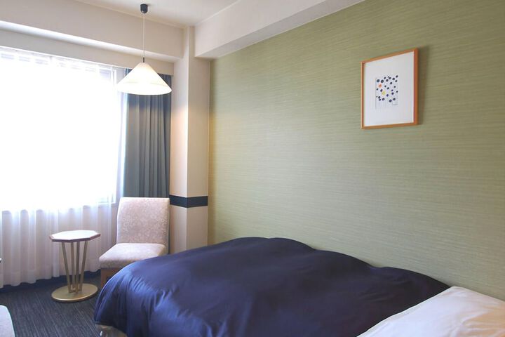 Room 16 of 51