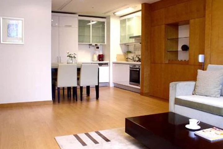Room 14 of 34