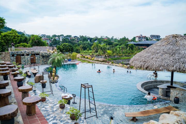 Kovie Hoa Lac Xanh Resort in Hanoi