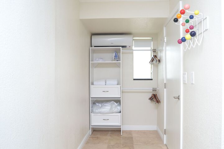 Room 42 of 120