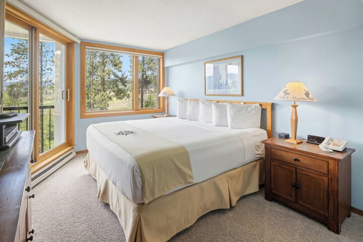 Room 49 of 226