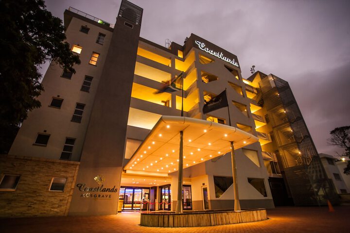 Hotel 74 of 79