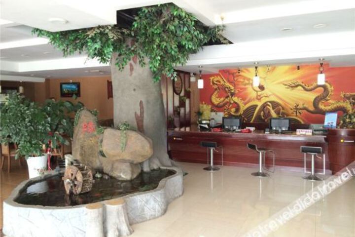 Hotel Interior 14 of 24