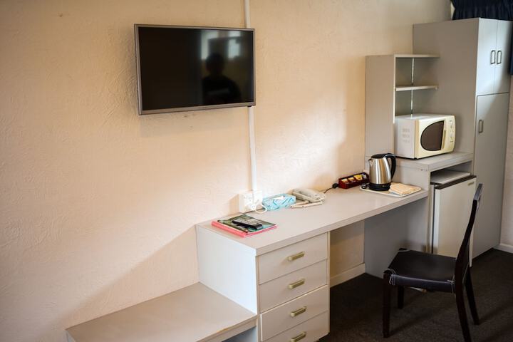 Room 12 of 62
