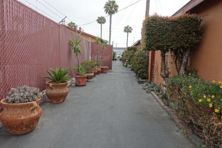 Property Grounds 26 of 30