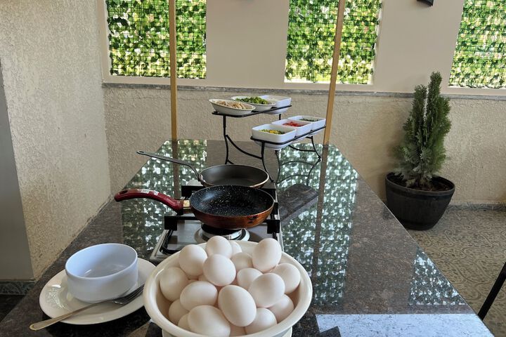 Breakfast/Coffee Service 46 of 51