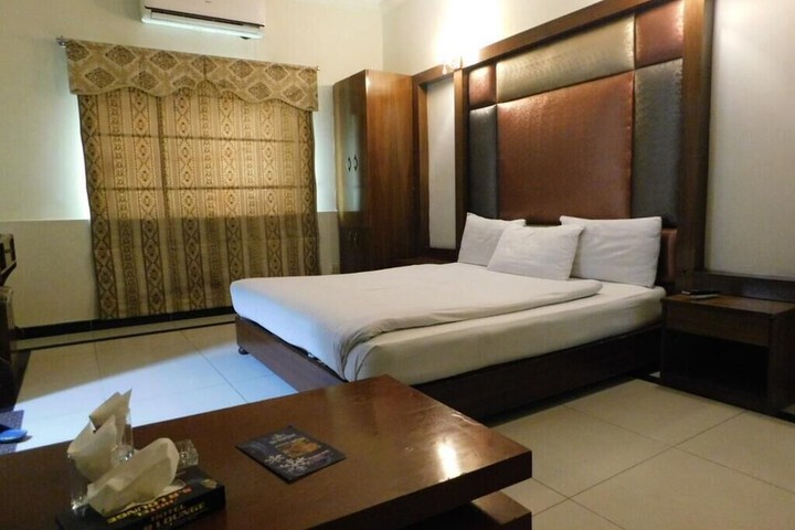 Room 38 of 67