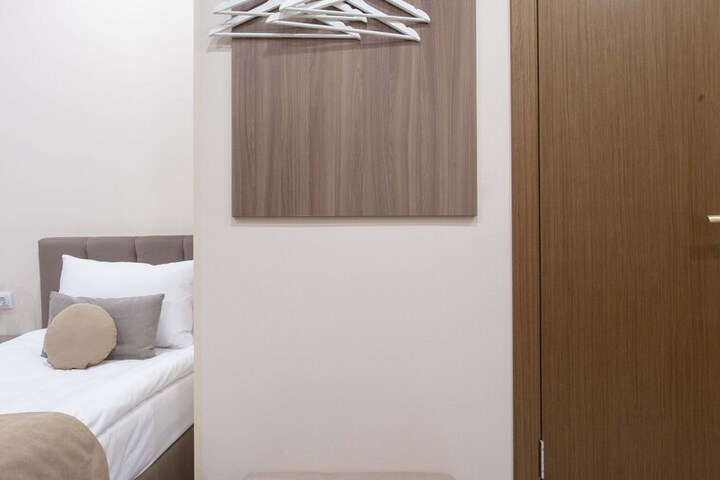 Room 13 of 61