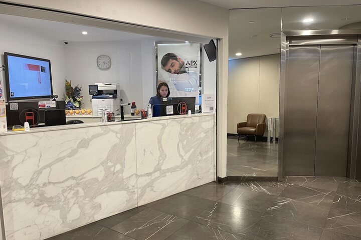 Entrance & Lobby