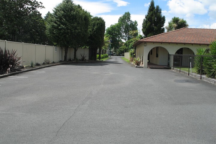Property Grounds 53 of 58