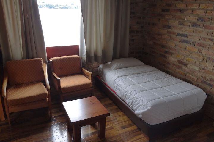 Room 11 of 42