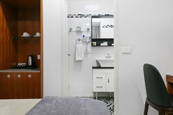 Room 37 of 55