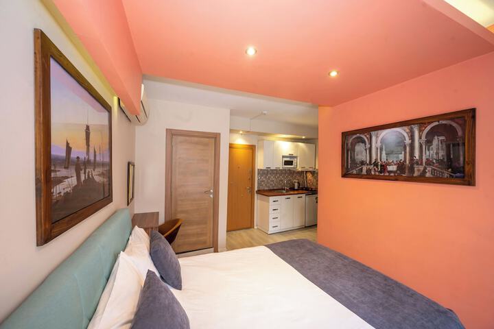 Room 64 of 158