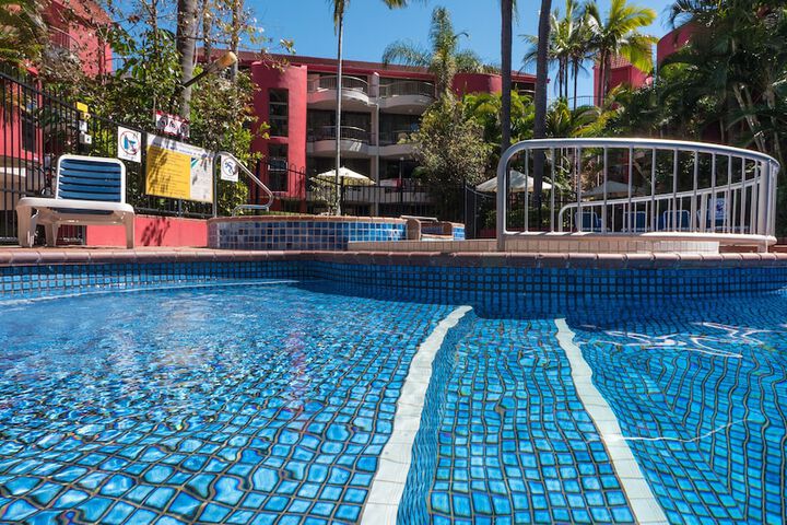 Hotel with Pool