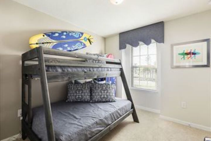Room 3 of 13
